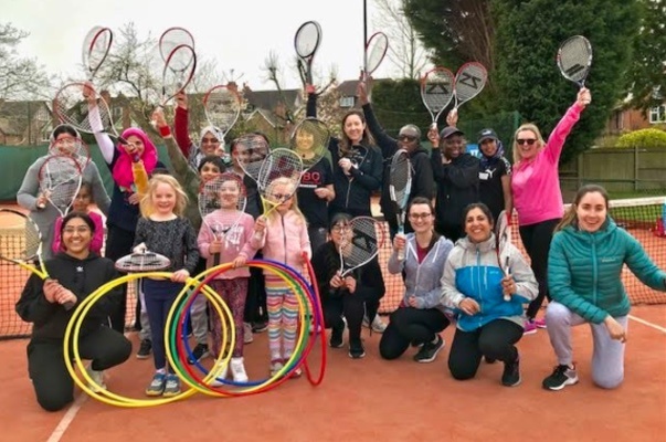 Group photo of community Tennis